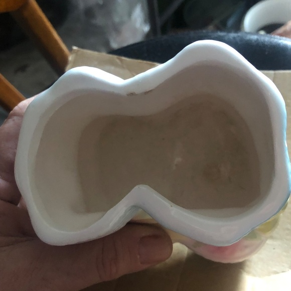 Vintage baby planter ceramic bootie/ newborn baby gift from the 60s - used - Picture 2 of 7